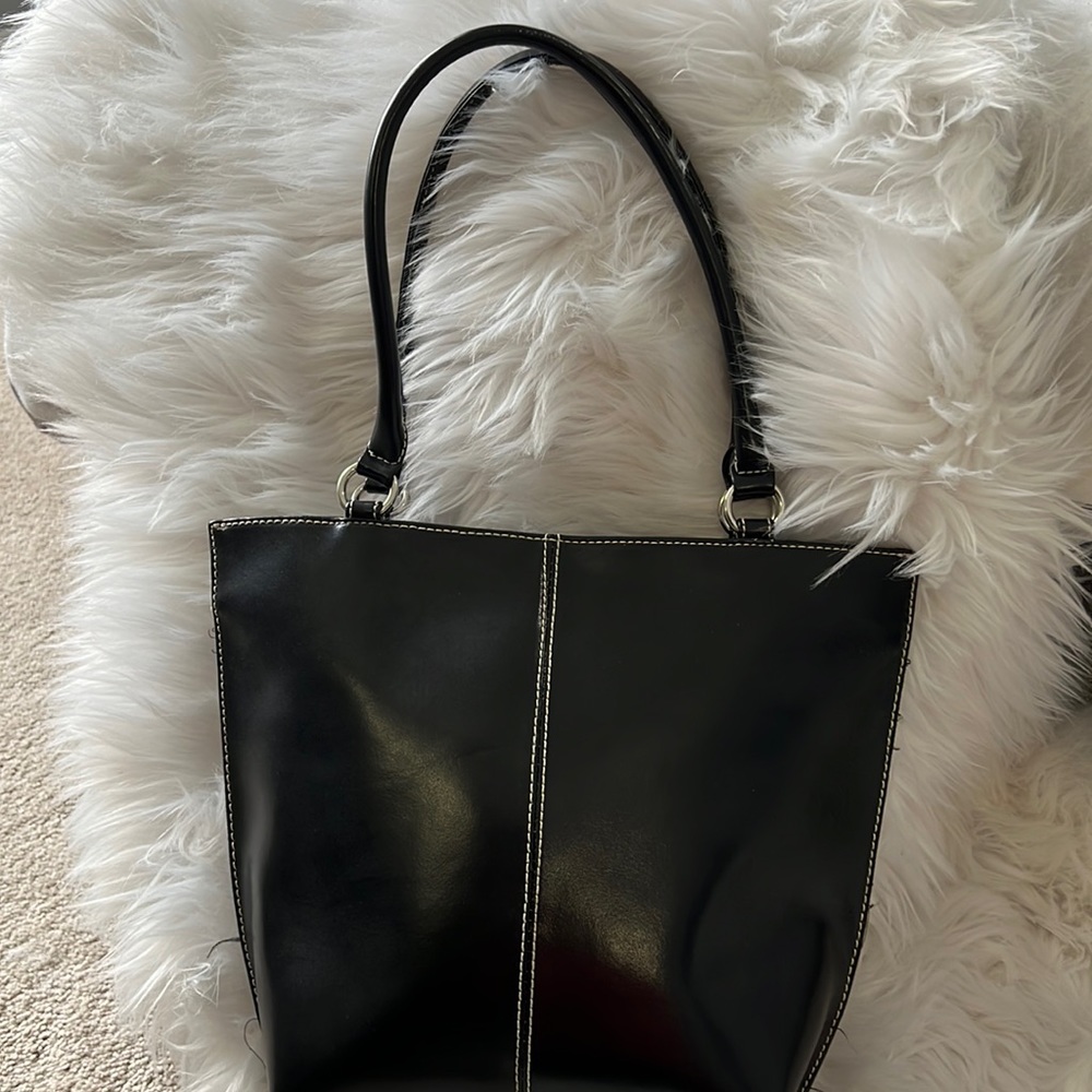 EUC Wilson’s Leather Purse